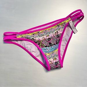 Victoria’s Secret The Strappy Cheeky/LA Culotte Bikini Bottoms.